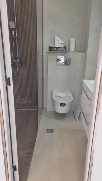 Universitate, Ion Campineanu stradal,