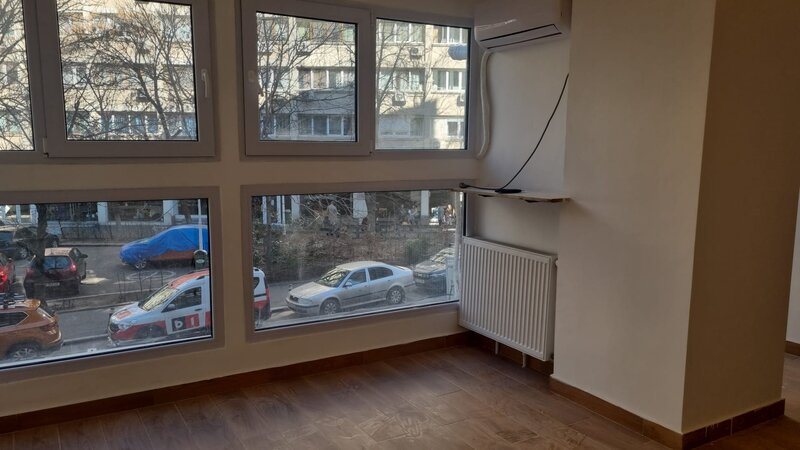 Universitate, Ion Campineanu stradal,